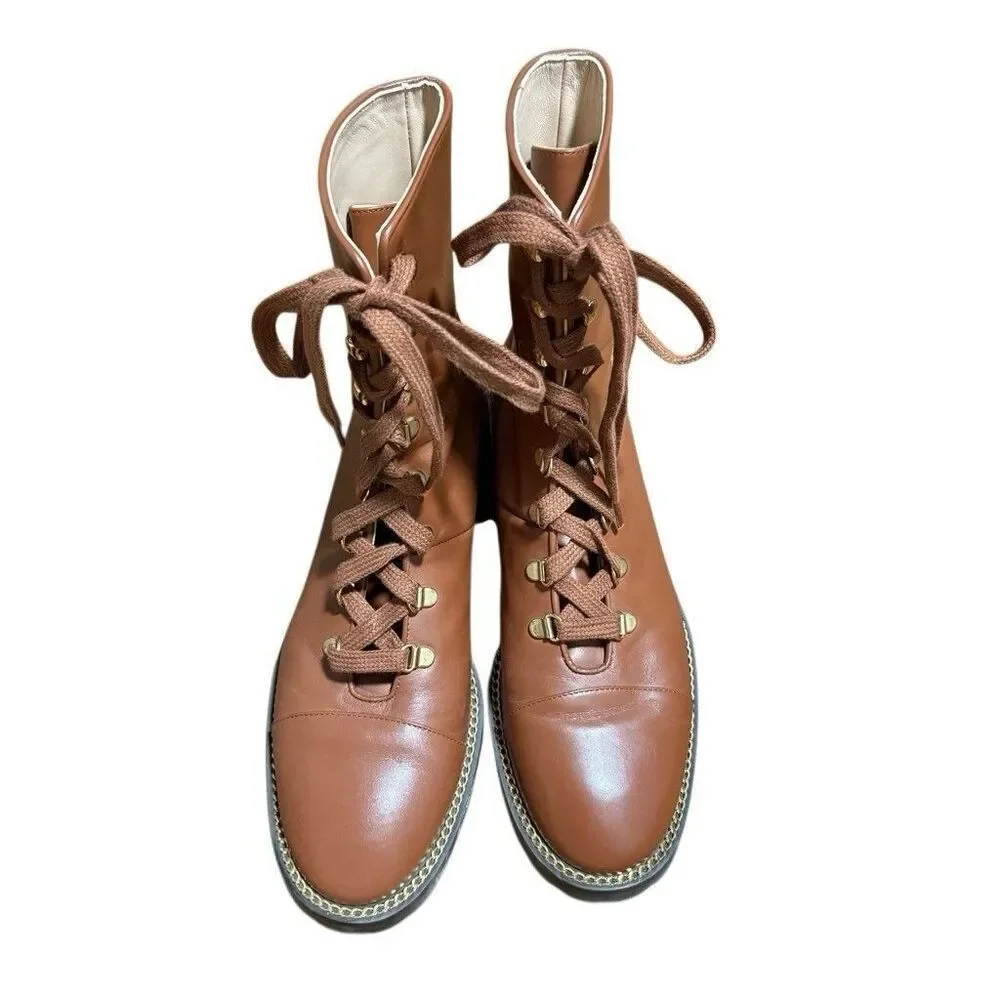STUART WEITZMAN BROWN KOLBIE GOLD CHAIN COMBAT BOOT SZ 9.5